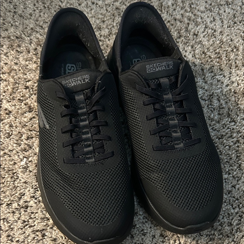 Skechers Women’s Black Mesh Sneakers